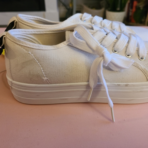 Platform Sneaker - Picture 3 of 3